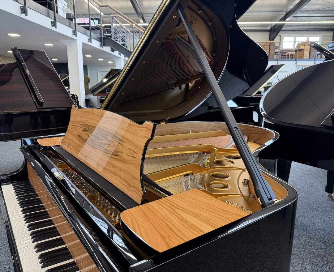 Steinway & Sons - Steinway & Sons Flügel, Modell O-180, Olive Einlagen