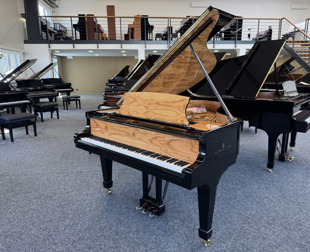 Steinway & Sons Steinway & Sons Flügel, Modell O-180, Olive Einlagen
