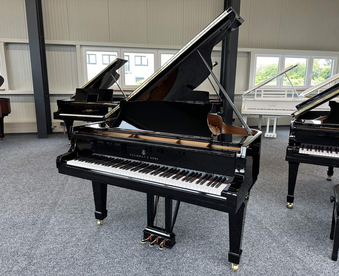 Steinway & Sons Steinway & Sons Flügel, Modell O-180