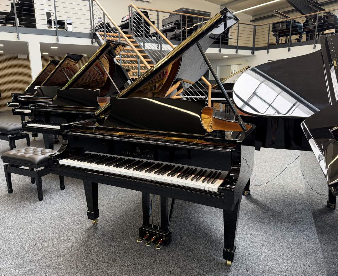 Steinway & Sons Steinway & Sons Flügel, Modell B-211