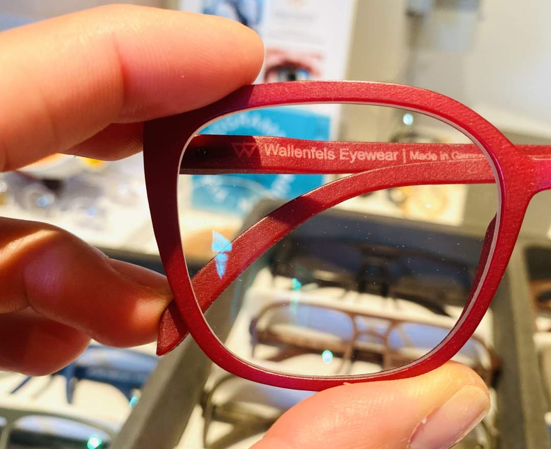 KRAFTSICHT MEISTEROPTIK - Individuelle Gleitsichtbrillen von der Augenoptikermeisterin