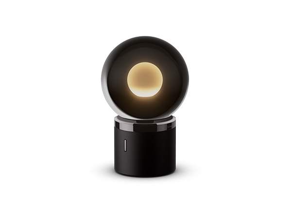 Occhio Luna Pura dark chrome Akku-Tischleuchte für stilvolle Wohnräume