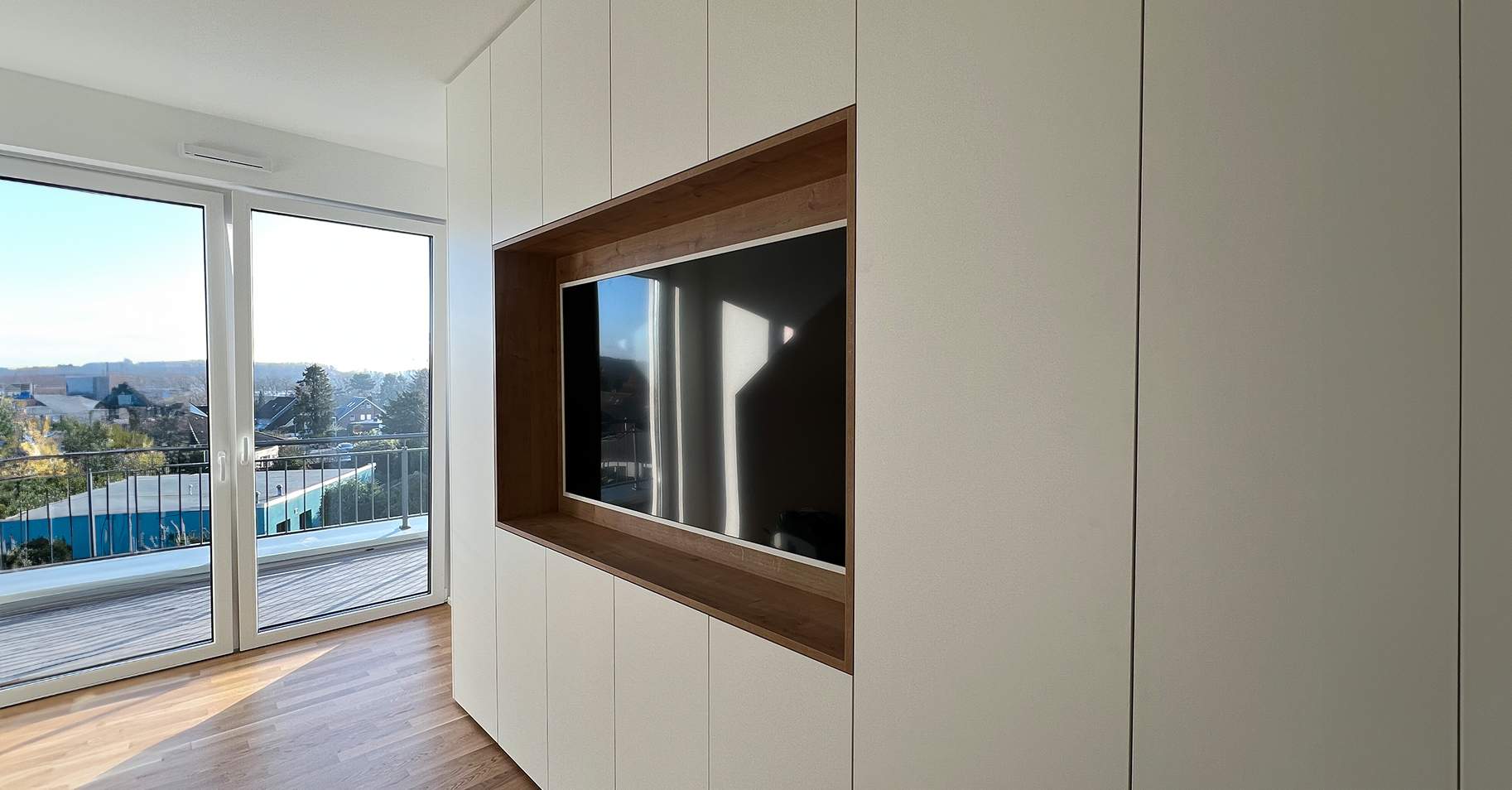 VAN DEN BOOM - M&ouml;bel Design