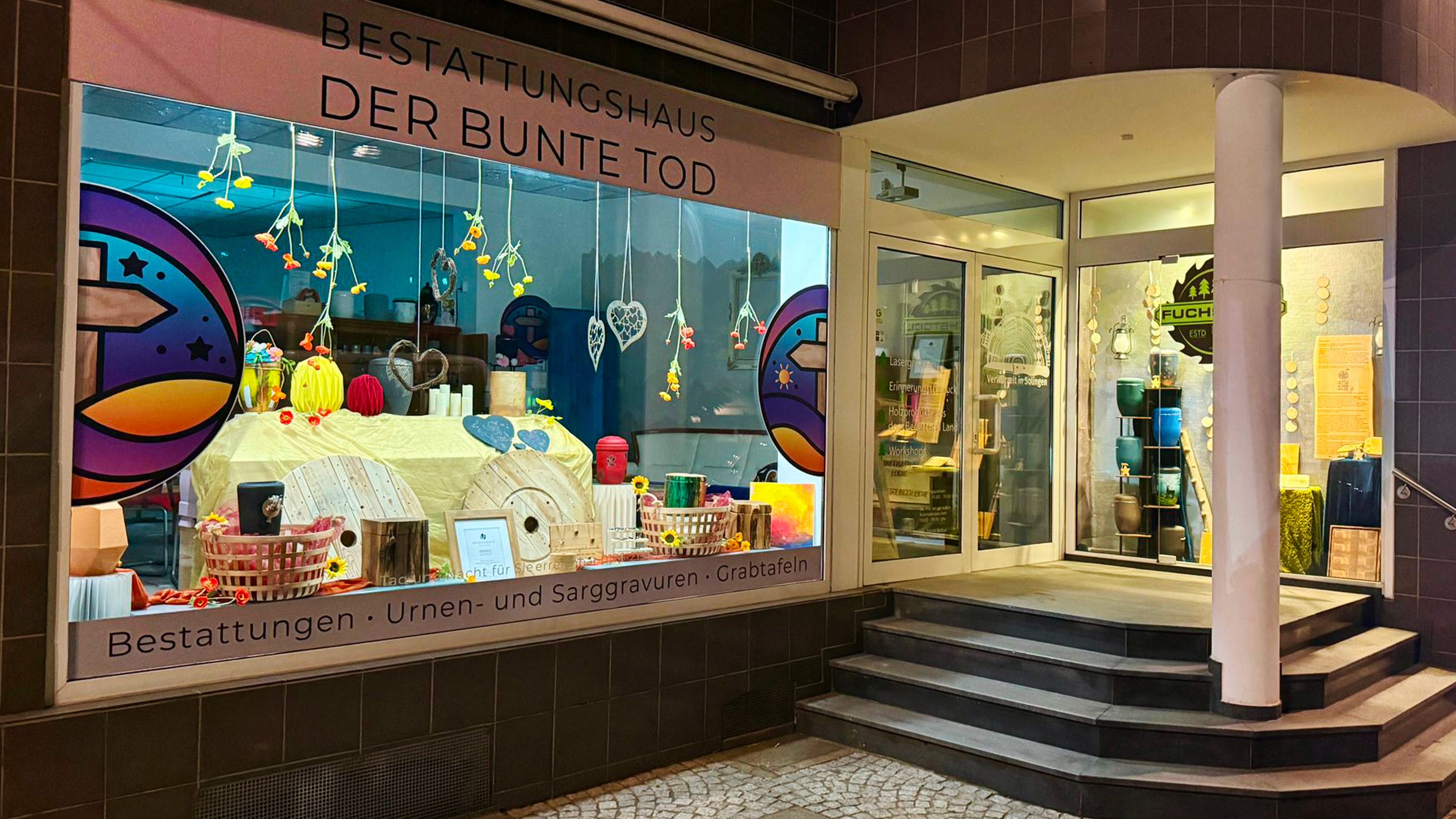 Bild von einem Laden von au&szlig;en