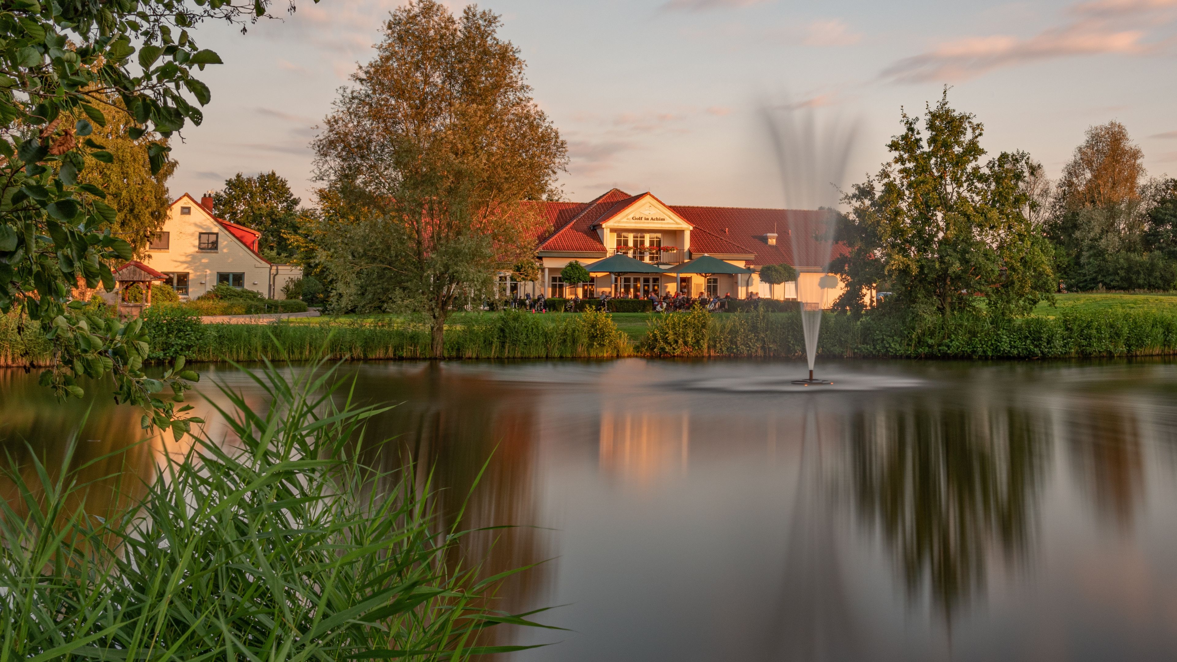 Das beliebte Restaurant Wachtelk&ouml;nig uaf dem gel&auml;nde des Achimer Golfclubs.  