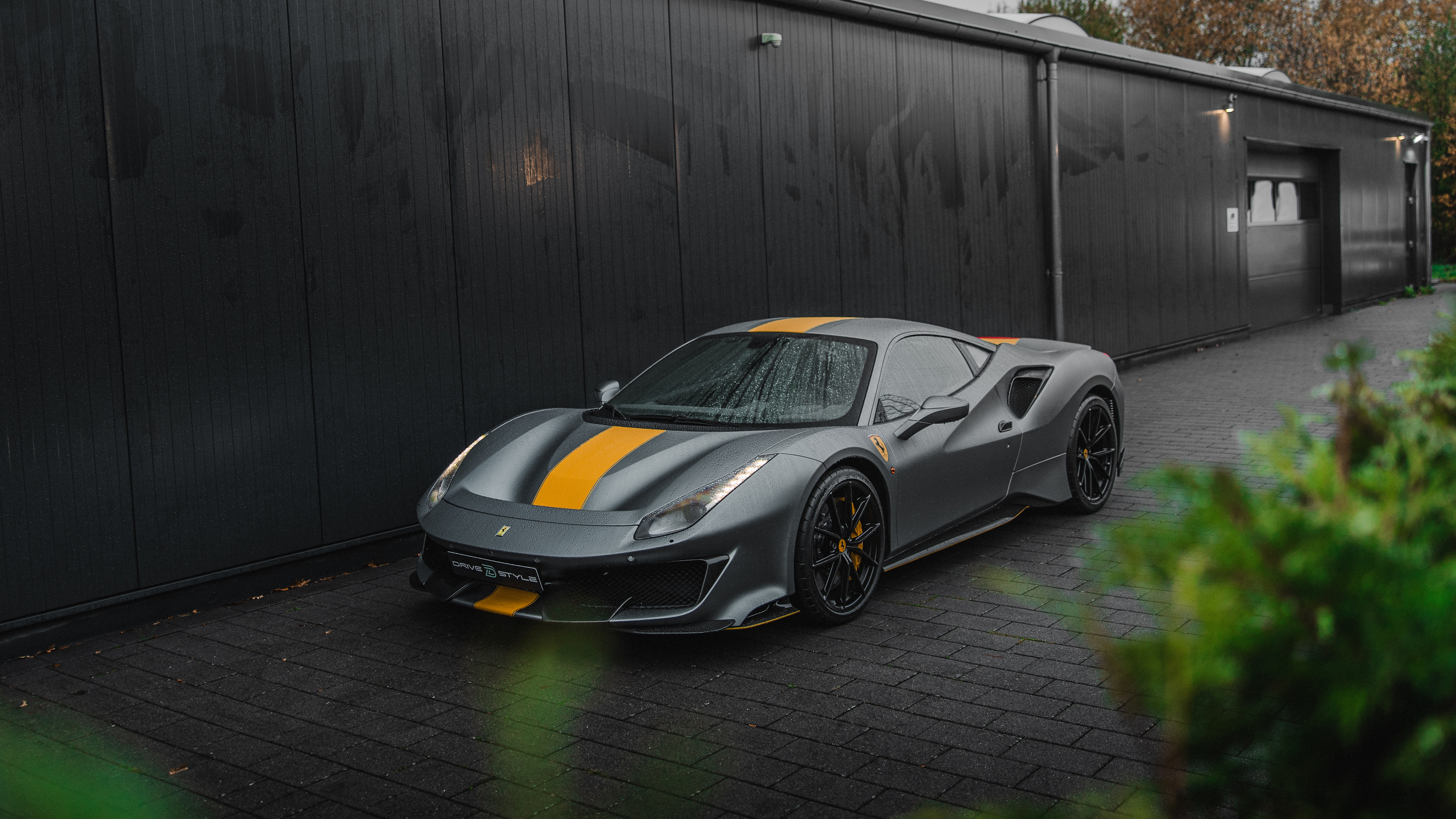 Ferrari von DriveStyle