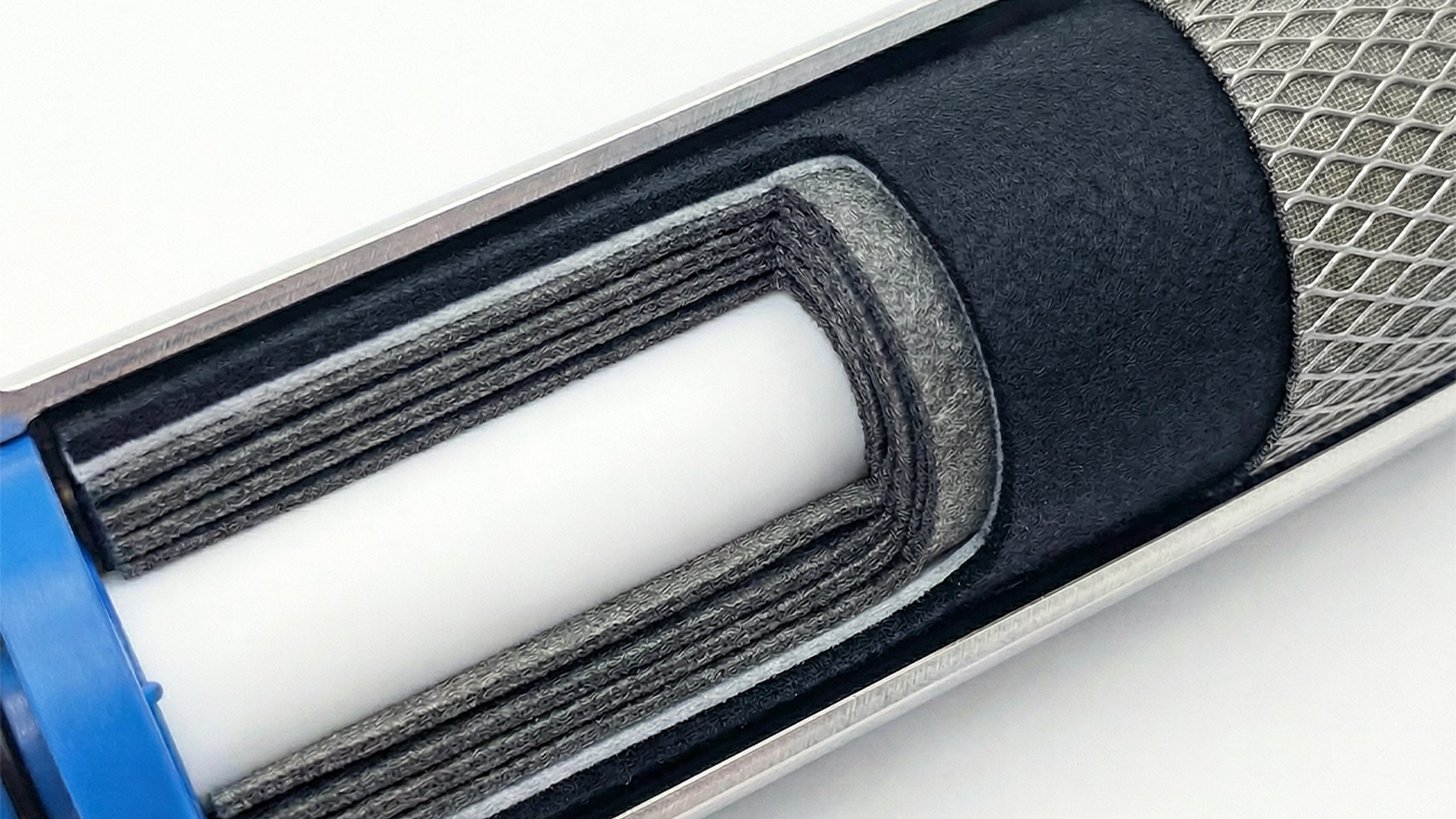 Schnittmodell der DropVital-Nanofiltration mit mehrschichtiger Filterstruktur