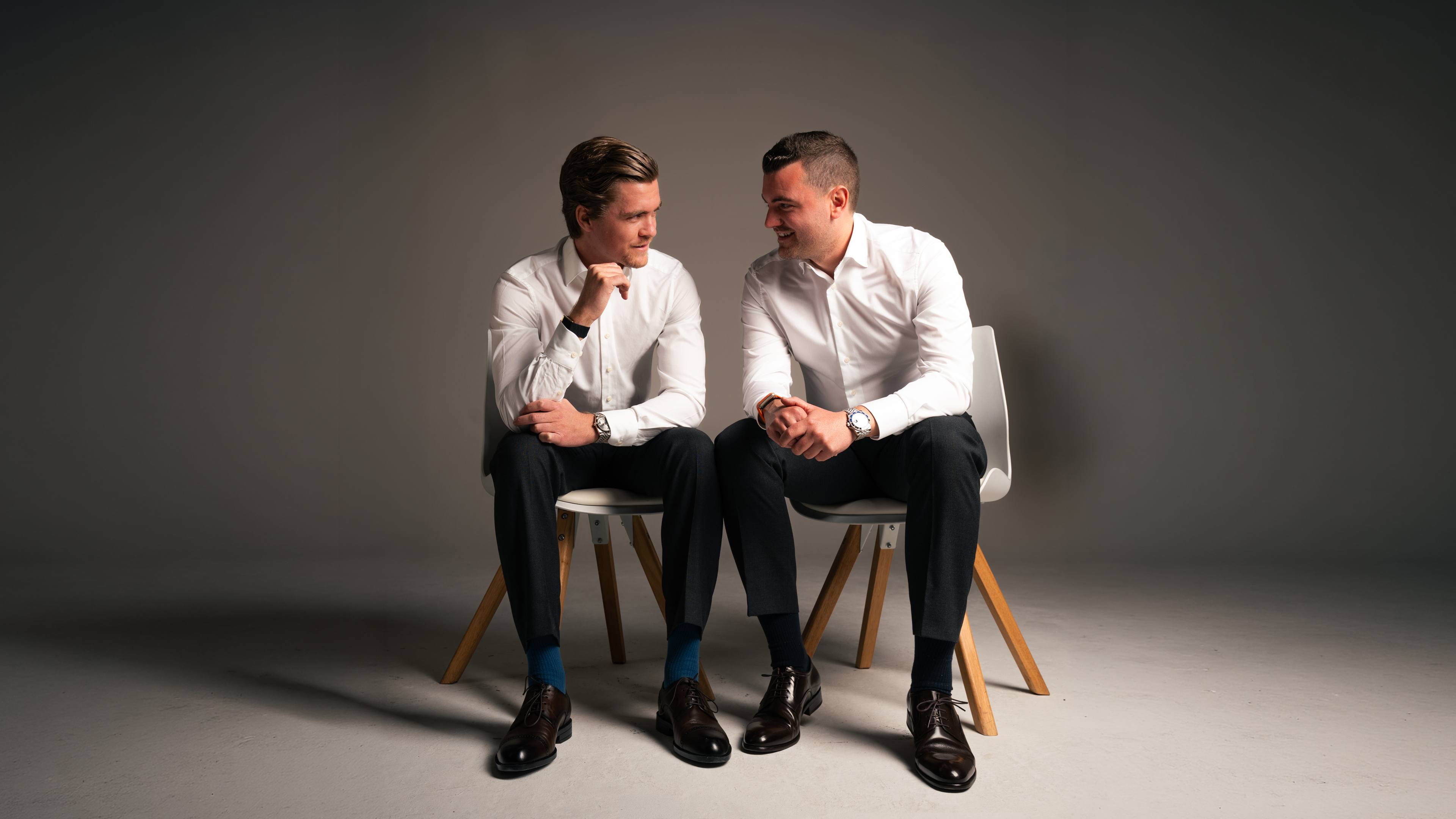 Jonas und Yannick Haubner von der HAUBNER GROUP – Immobilienmakler in Bremen für moderne Vermarktung