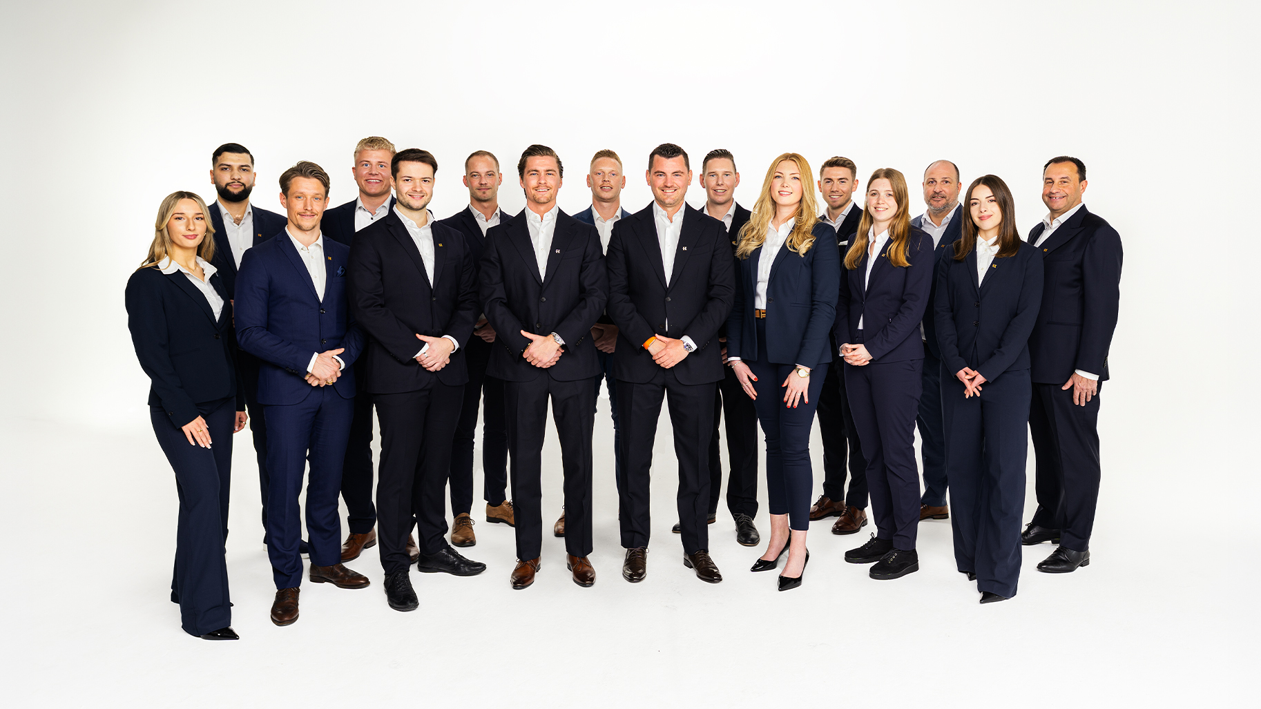 Das gesamte Team der Haubner Group um Yannick und Jonas Haubner &ndash; Experten f&uuml;r Immobilien im STILPUNKTE Lifestyle Guide