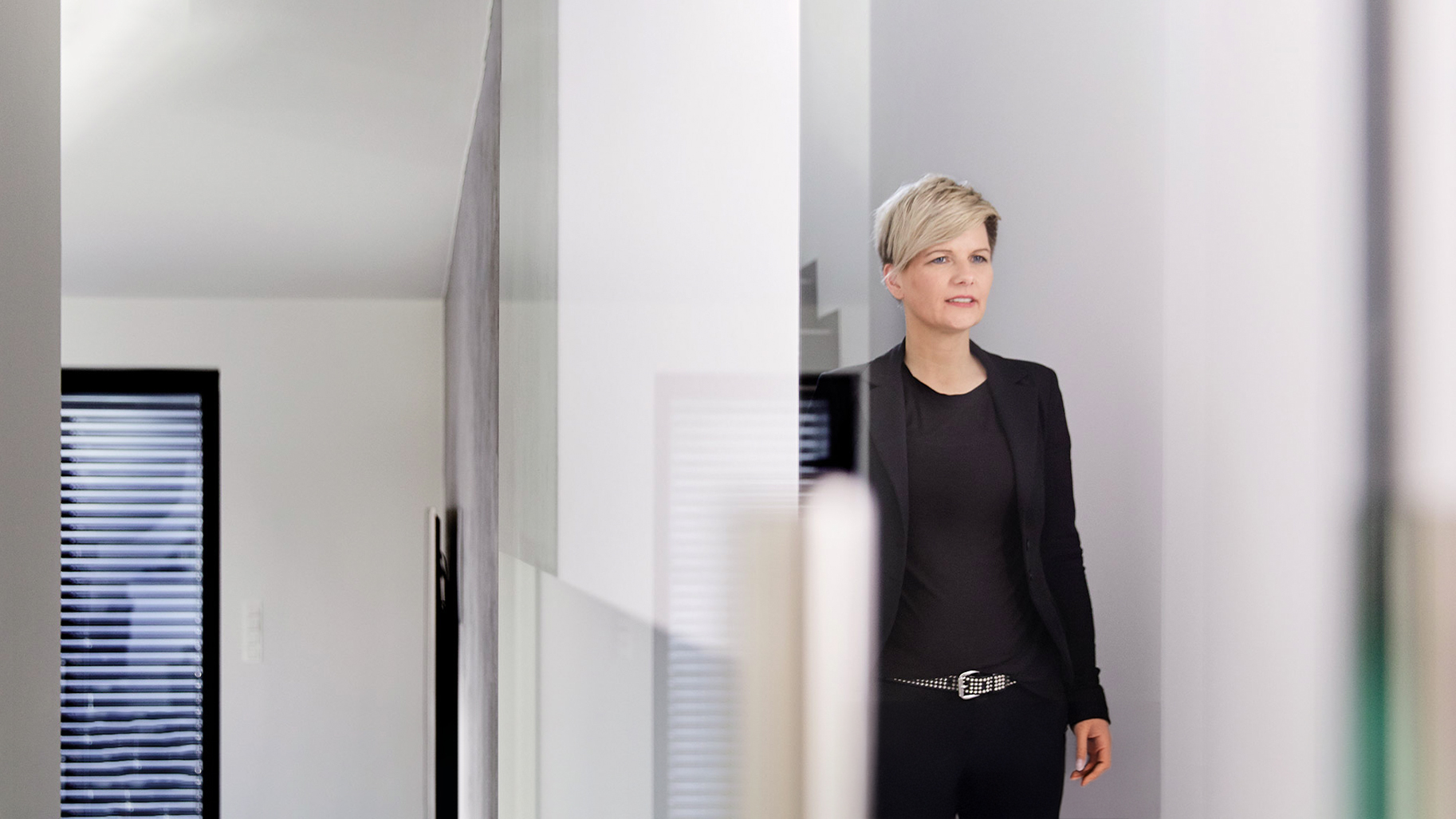 Ortrud Arning, Inhaberin von Pure Highlight, Expertin f&uuml;r Immobilienverkauf, Home Staging und exklusives Interior Design
