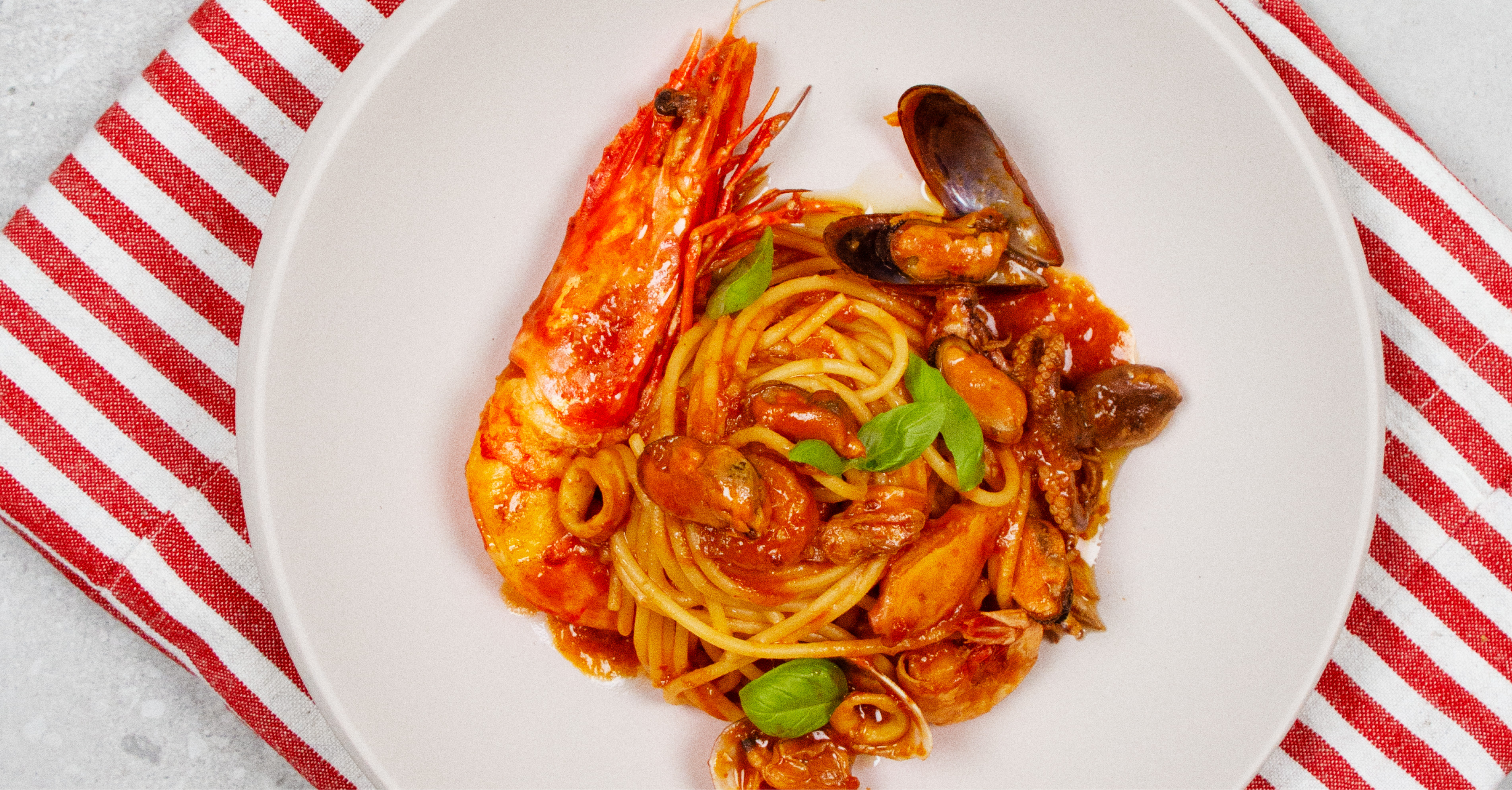 Spaghetti mit Meeresfrüchten und Bouillabaisse-Sauce – Fischfonds und Saucenkunst von LE SAUCIER