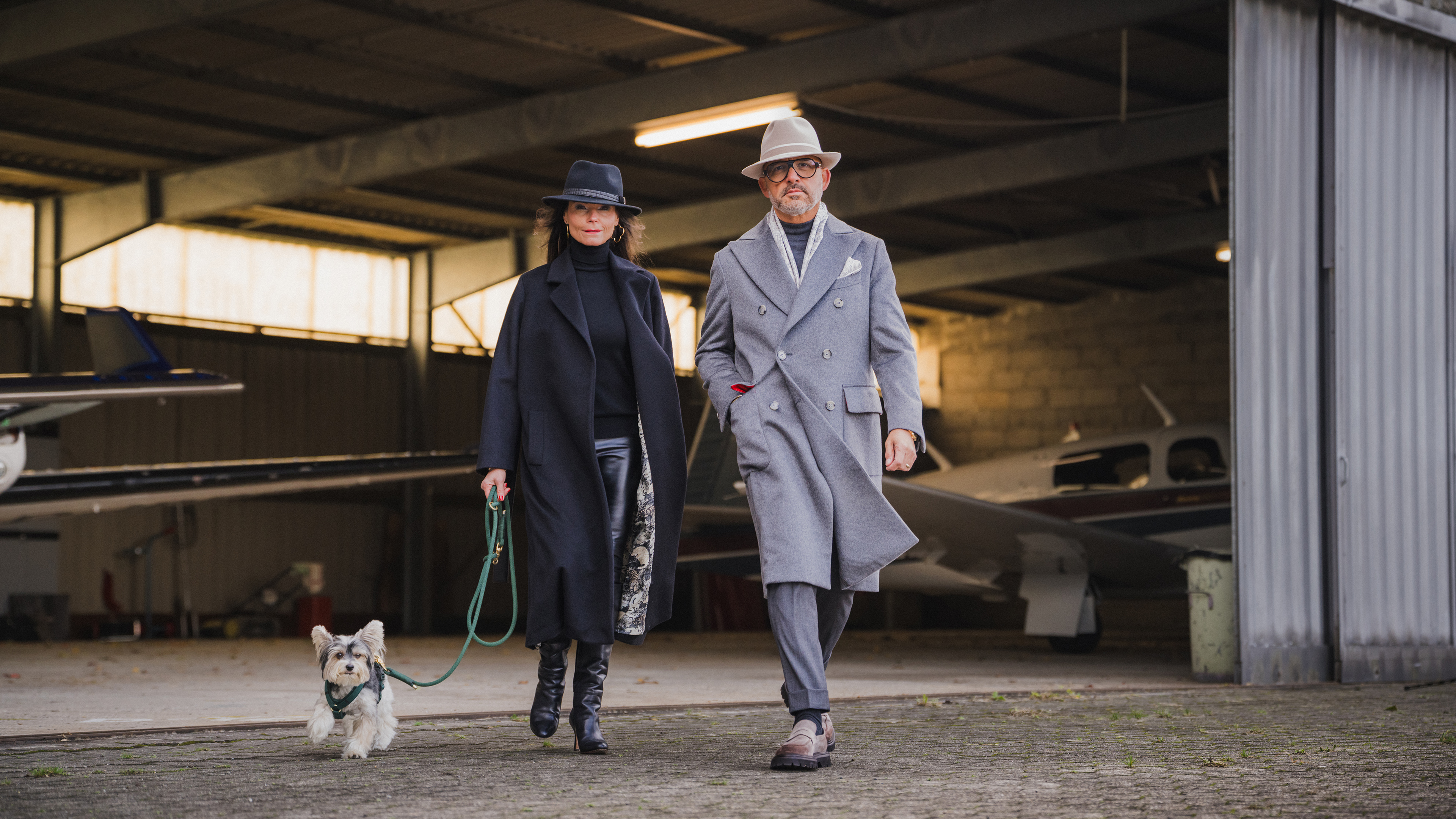Raffaele de Filippo mit seiner Frau und Hund