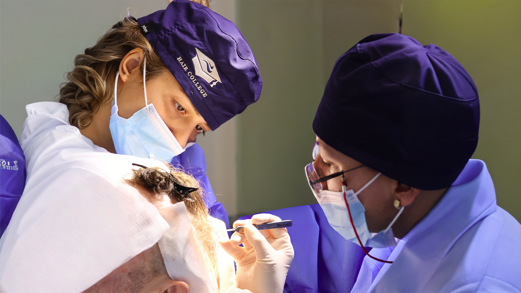 Haartransplantation - OP - Hair College