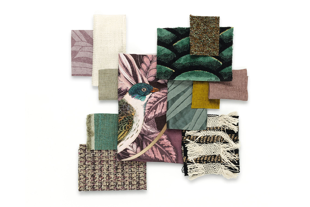 Textiles Moodboard mit Stoffmustern, Farben und Materialien als roter Faden für die Raumgestaltung