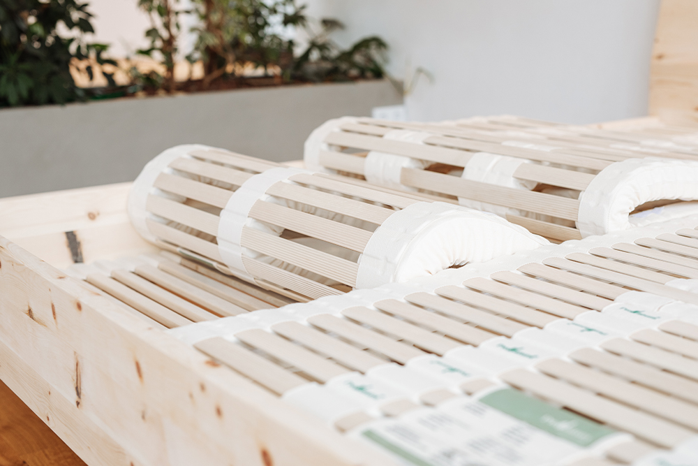 Flexible Unterfederung aus Holzleisten für ein ProNatura Schlafsystem