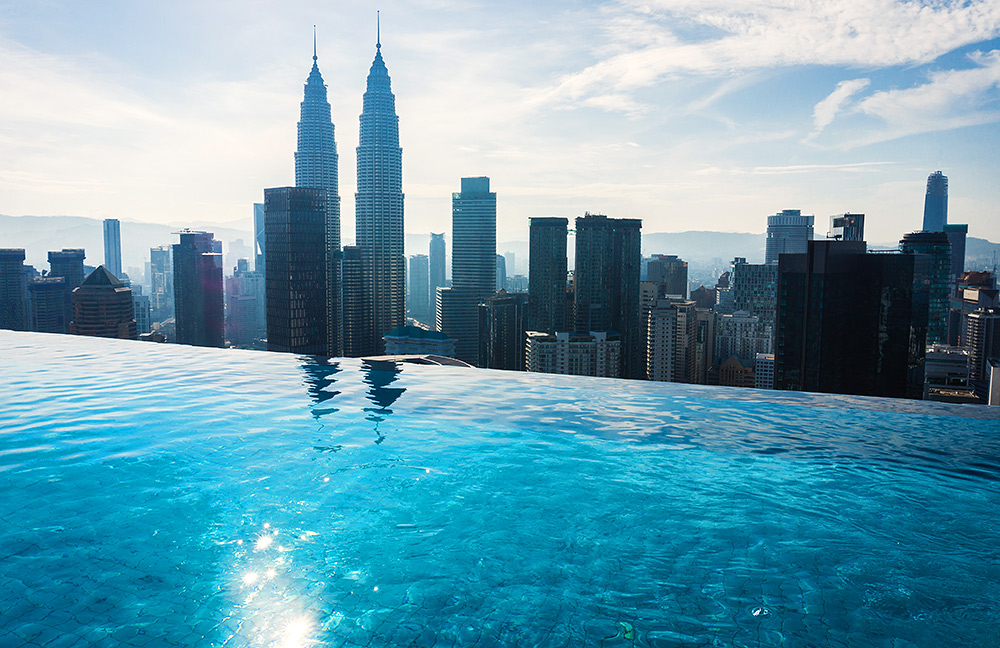 Stilpunkte-Blog: Die spektakulärsten Infinity-Pools, Kuala Lumpur Skyline, Strassenschluchten