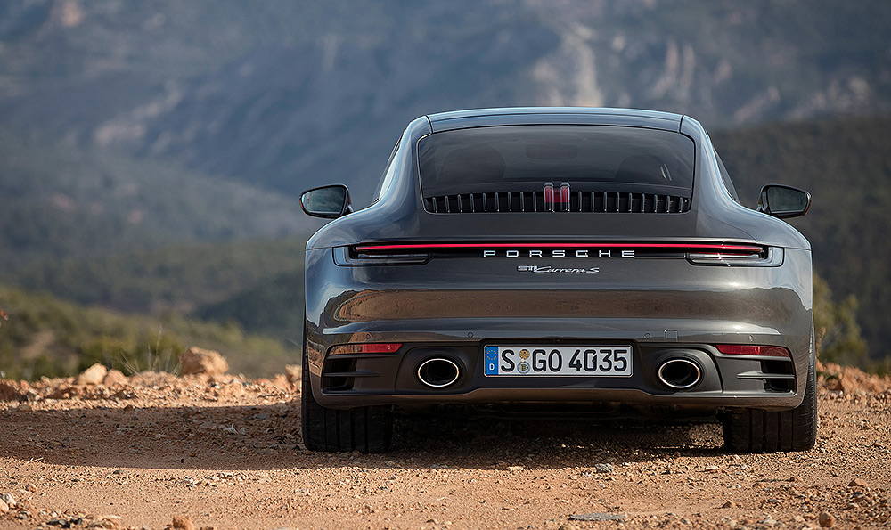Stilpunkte-Blog: Dynamisches Heck, der neue Porsche 911 Carrera S