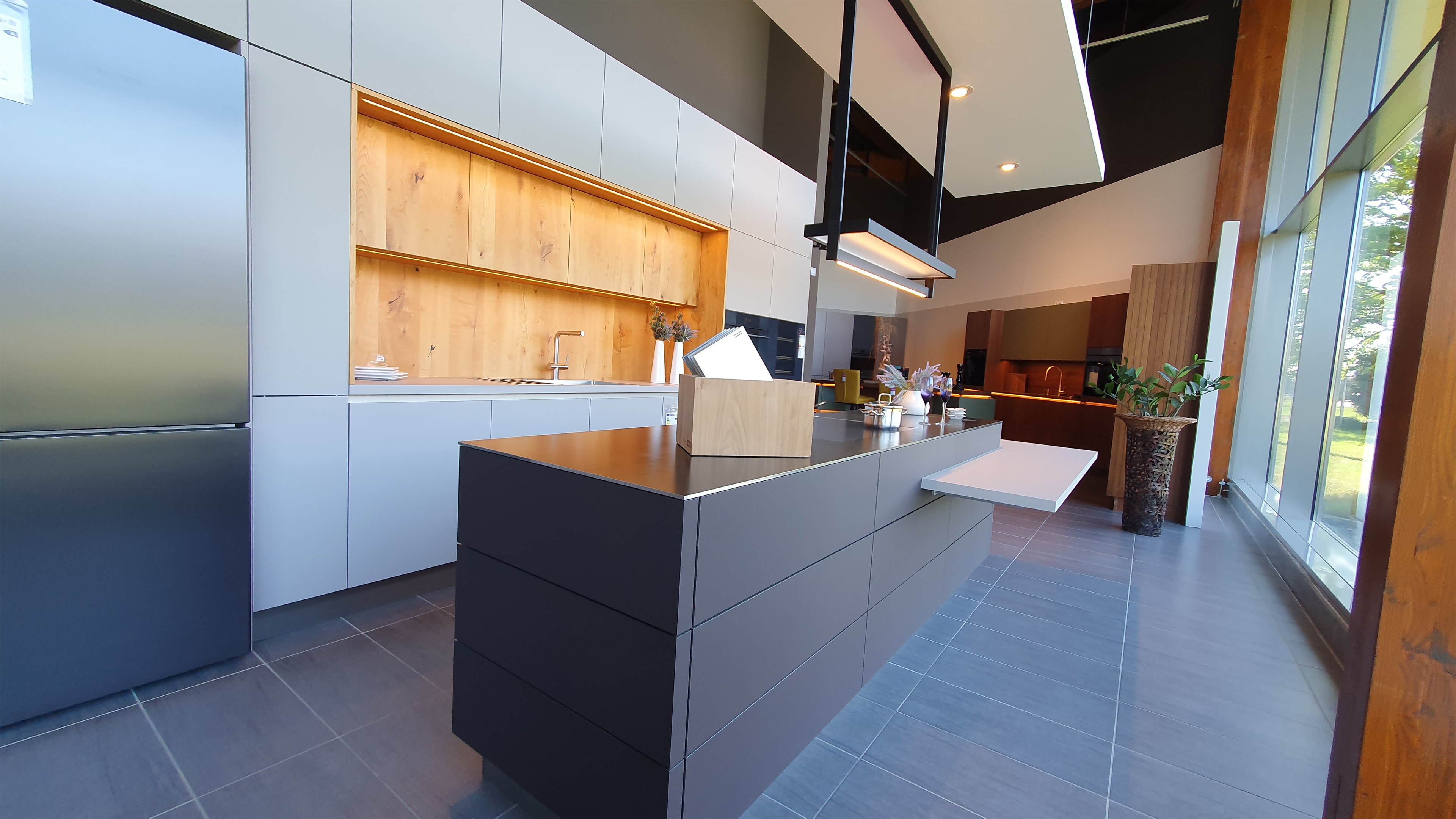 Küchen & Küchendesign, Küchenstudio, Luxus & Lifestyle,